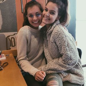 Meet your Posher, Christina